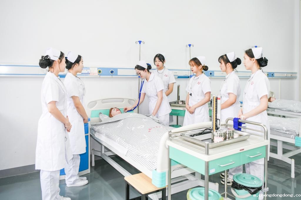 生命科学技术学院-护理实验室